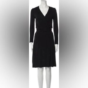 Diane Von Furstenberg Black classic Wrap Dress, Size 2